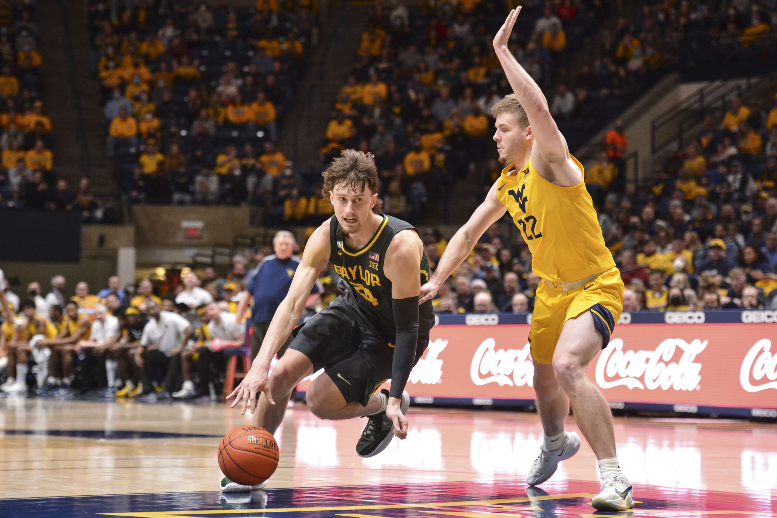 Cryer, Mayer lead No. 5 Baylor past West Virginia 77-68